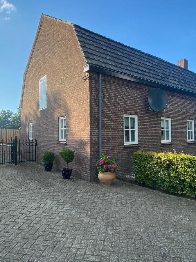 Apartmán Op Ut Schoor Sint-Oedenrode Exteriér fotografie